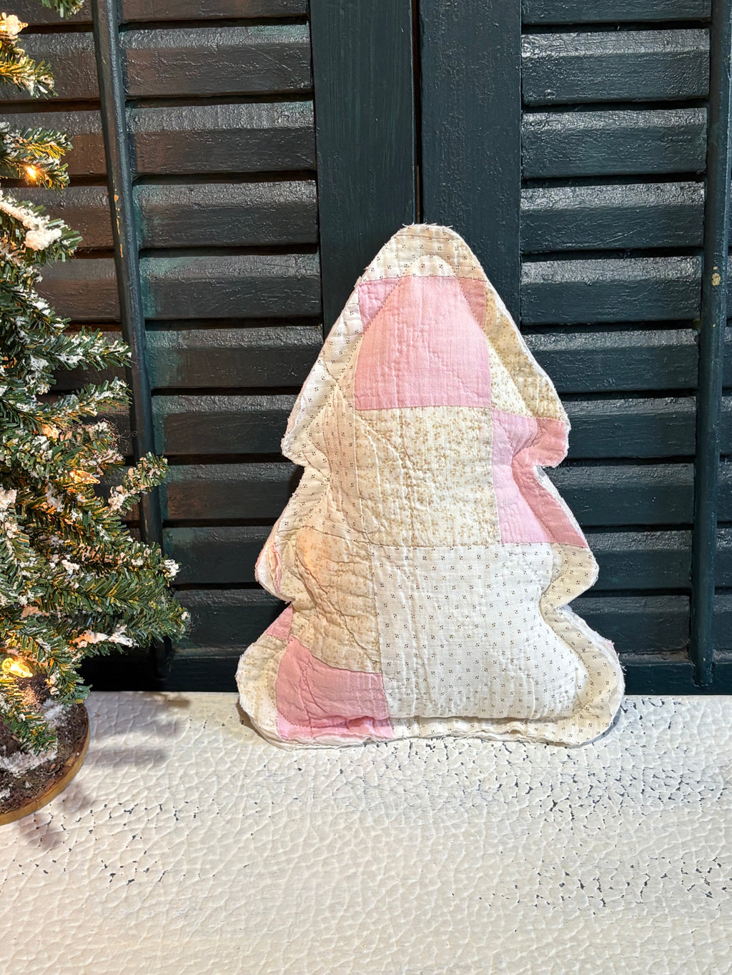 Vintage Quilt Christmas Valentines Tree
