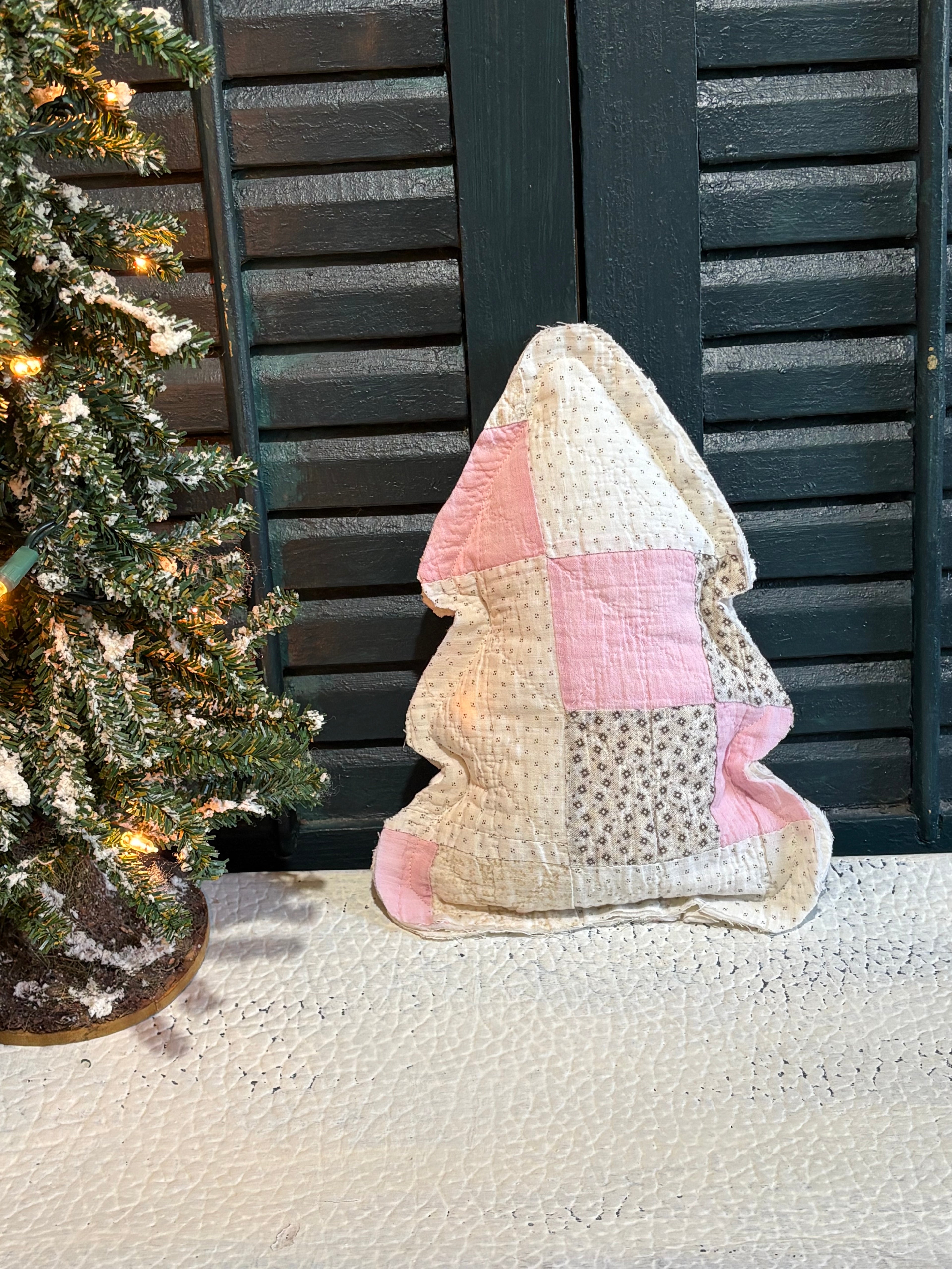 Vintage Quilt Christmas Valentines Tree