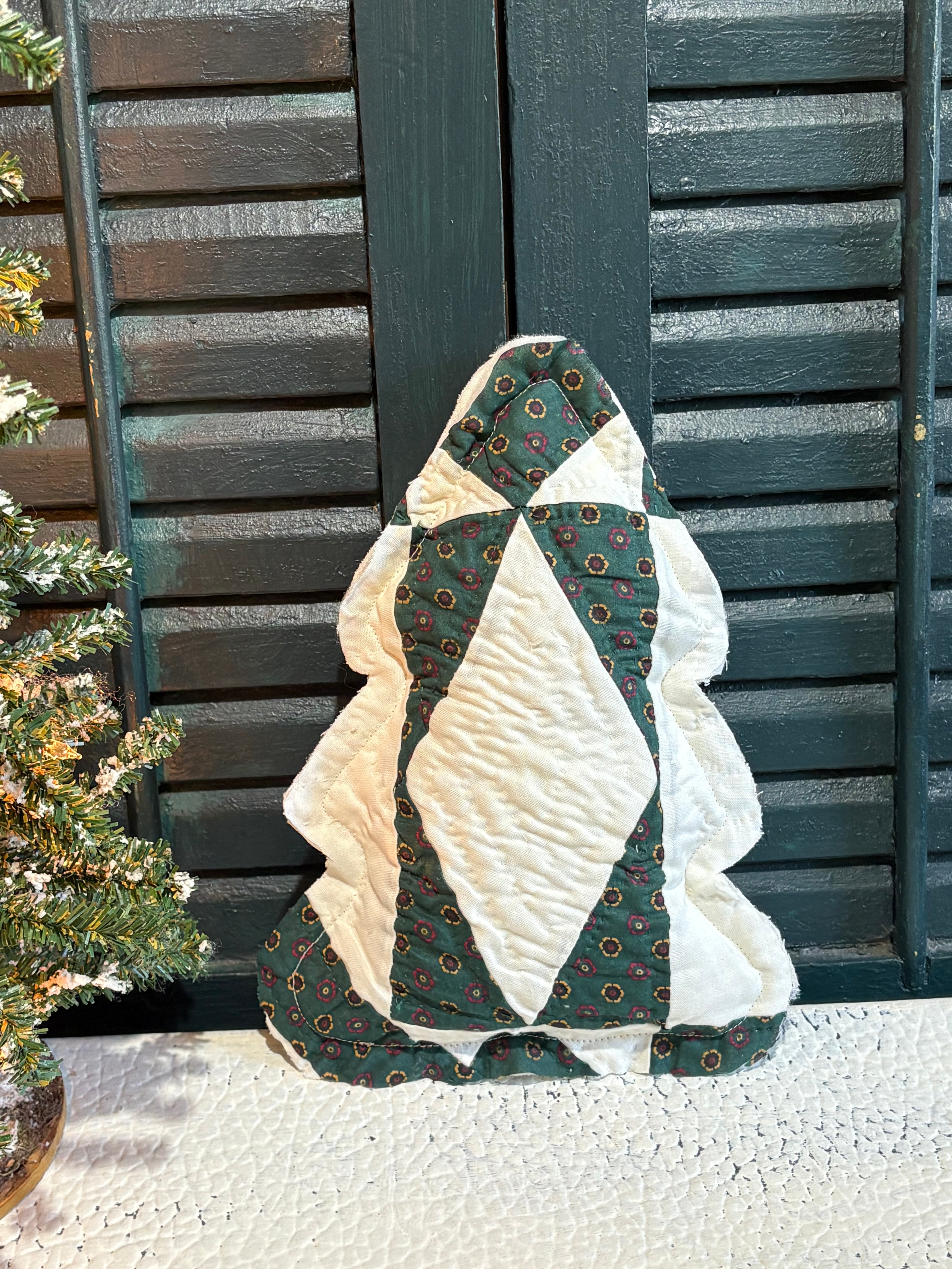 Quilt Christmas Tree Green